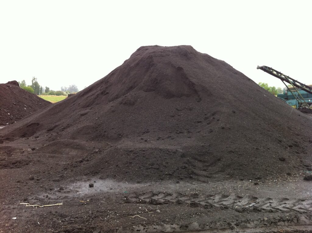 Premium Cow Compost
